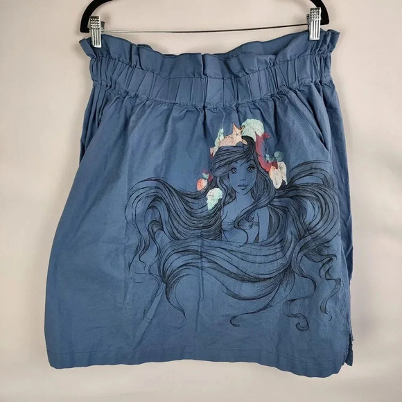Disney Parks Ariel Little Mermaid Off the Shoulder Women’s Top Size Small - Picture 3 of 6